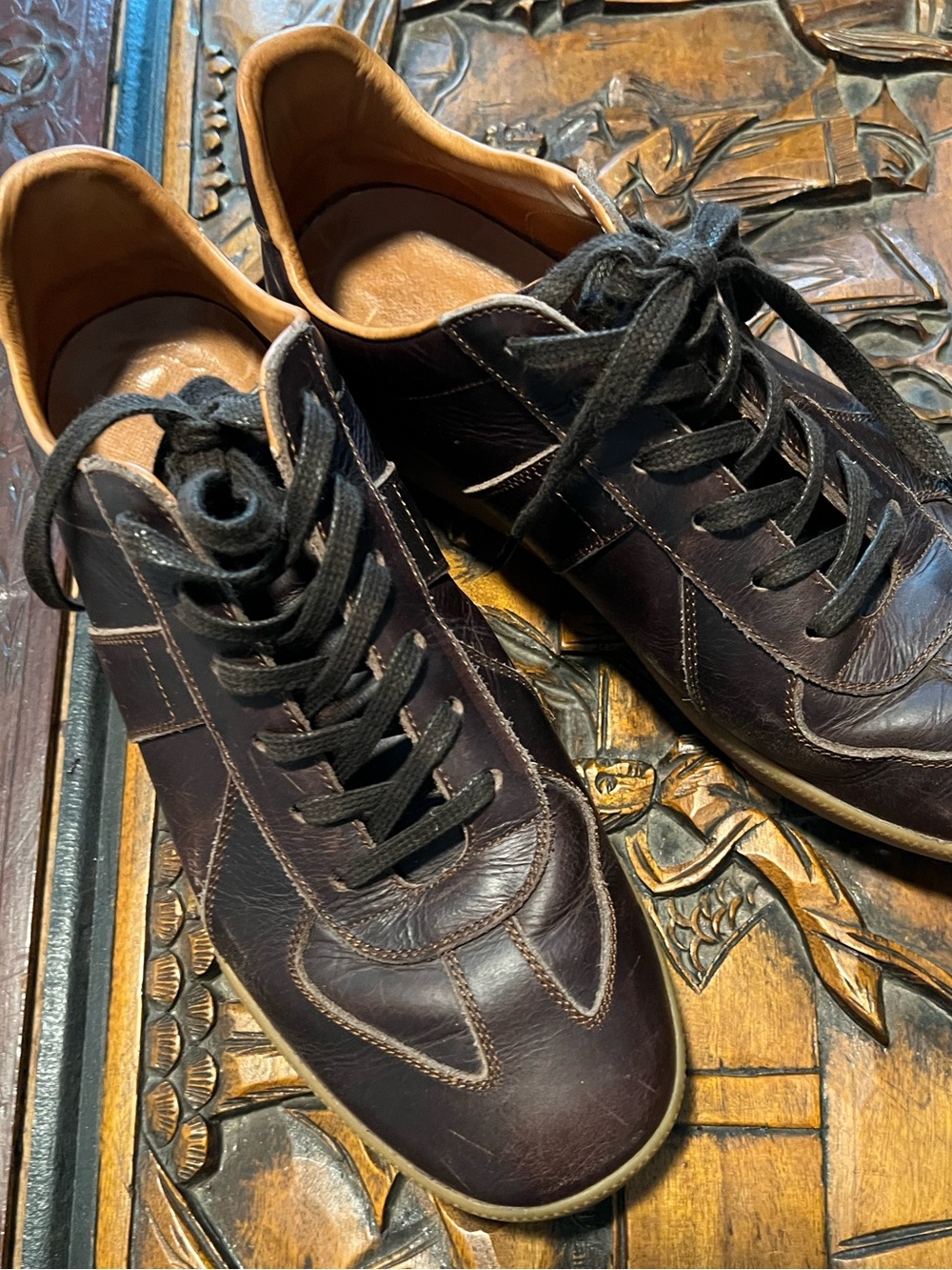 Men's Dark Brown Leather Lace-Up Sneakers